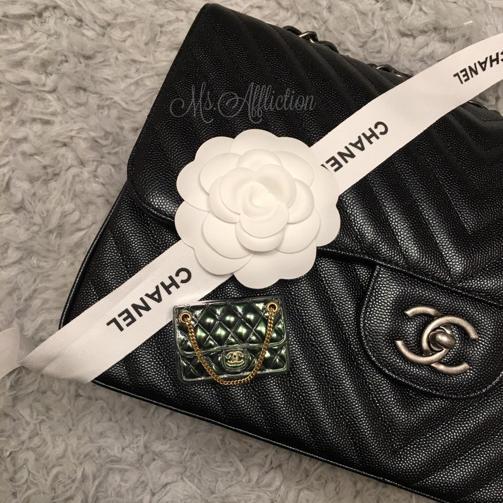 CHANEL Authentic CC Classic Flap Bag Brooch NWT